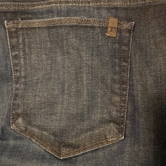 Joe’s Jeans - Caleb wash Sz: 34 - Picture 3 of 5